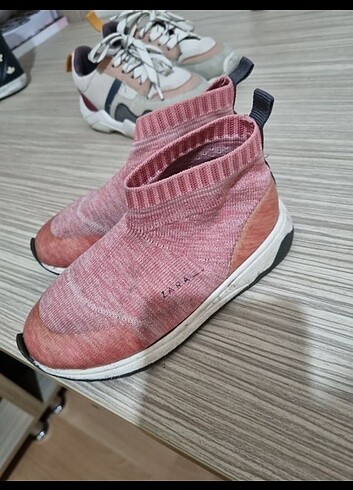 24 Beden Zara Kids