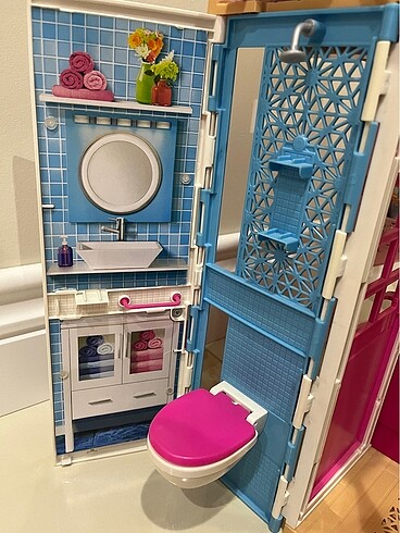  Beden Barbie evi katlanabilir