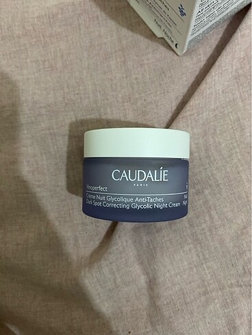  Beden Renk caudalie vinoperfect gece kremi