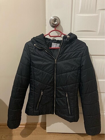 Bershka Siyah Mont S beden