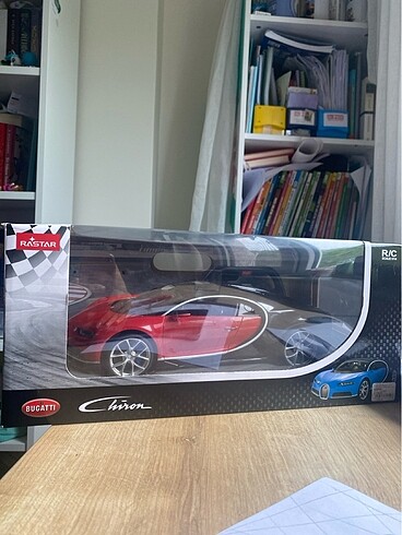 Bugatti Chiron Uzaktan Kumandalı Işıklı Araba