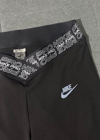 Nike Gri Belli Nike Spor Tayt orijinal urundur