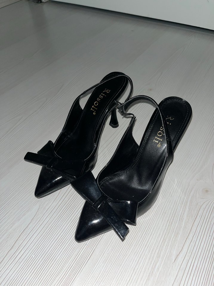 Parlak Siyah Stiletto Topuklu Kadın Ayakkabı - Görsel 3