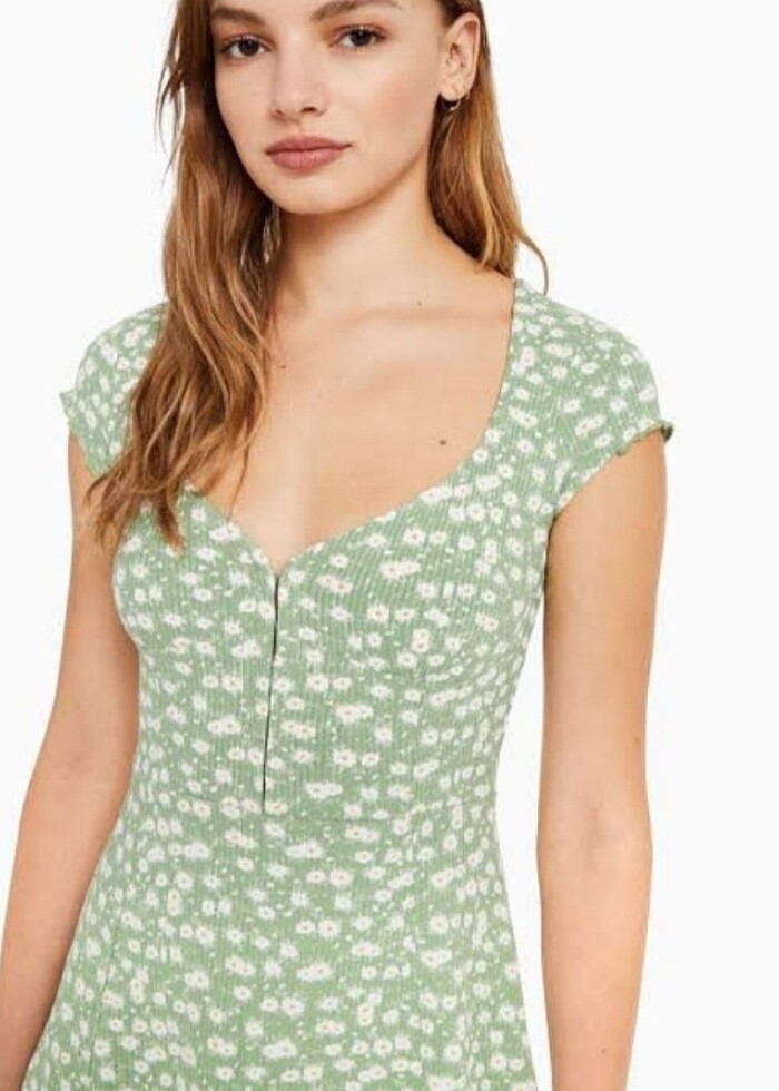 Bershka çiçekli elbise - Görsel 2