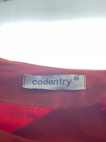 s Beden turuncu Renk Codentry Kısa Elbise %70 İndirimli.