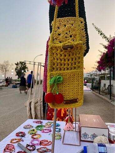 Diğer Telefon Çantası