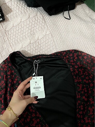 s Beden bershka elbise