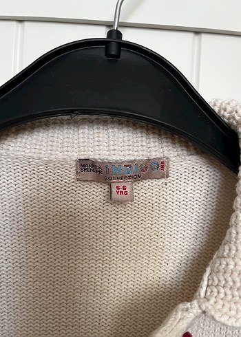 Kızlar için düğmeli beyaz yün hırka - Görsel 2