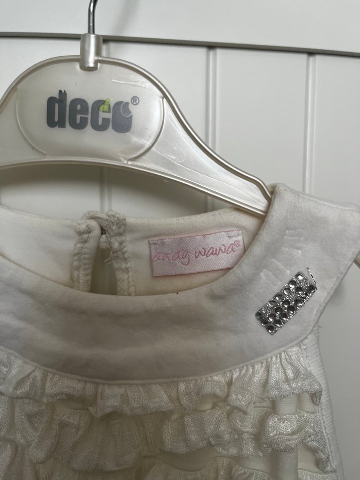 Kolsuz Beyaz Keten Fırfırlı Kız Elbisesi - Görsel 2