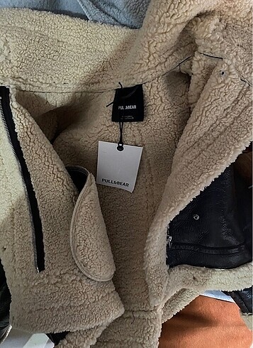 Pull and Bear Pull and Bear