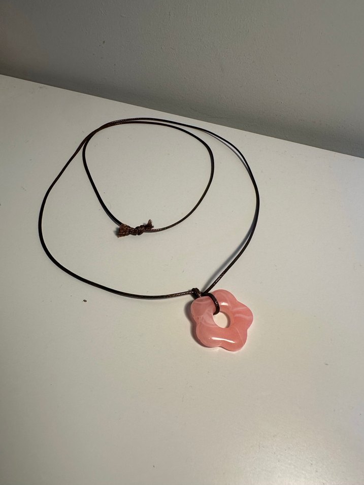 Çiçekli kolye ve pembe kuvarslı deniz boncuklu bileklik - Görsel 2