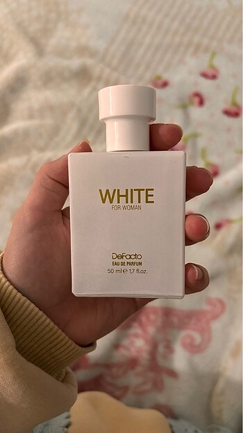 White- Defacto eau de Parfum