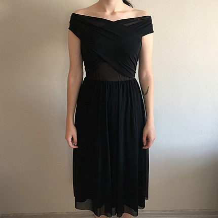 Zara Elbise (Hiç giyilmemiş)