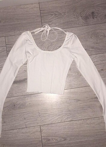 s Beden Sırtı Açık Uzun Kollu Crop Top