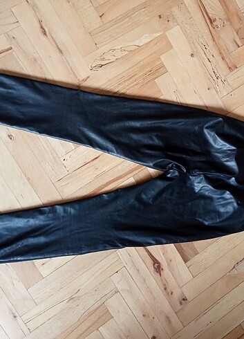 36 Beden siyah Renk Deri pantolon 