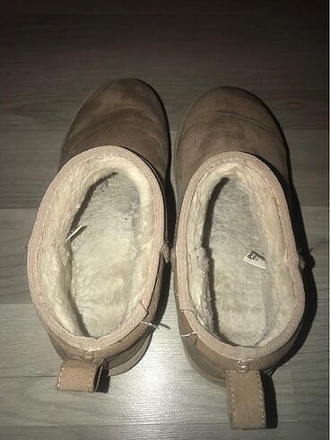 Deichmann 41 numara bayan