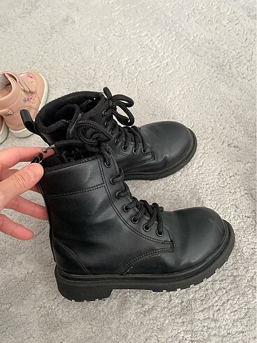 LC Waikiki Çocuk bot