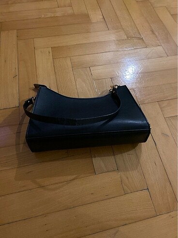 Az kullanılmış el çantası - Görsel 2