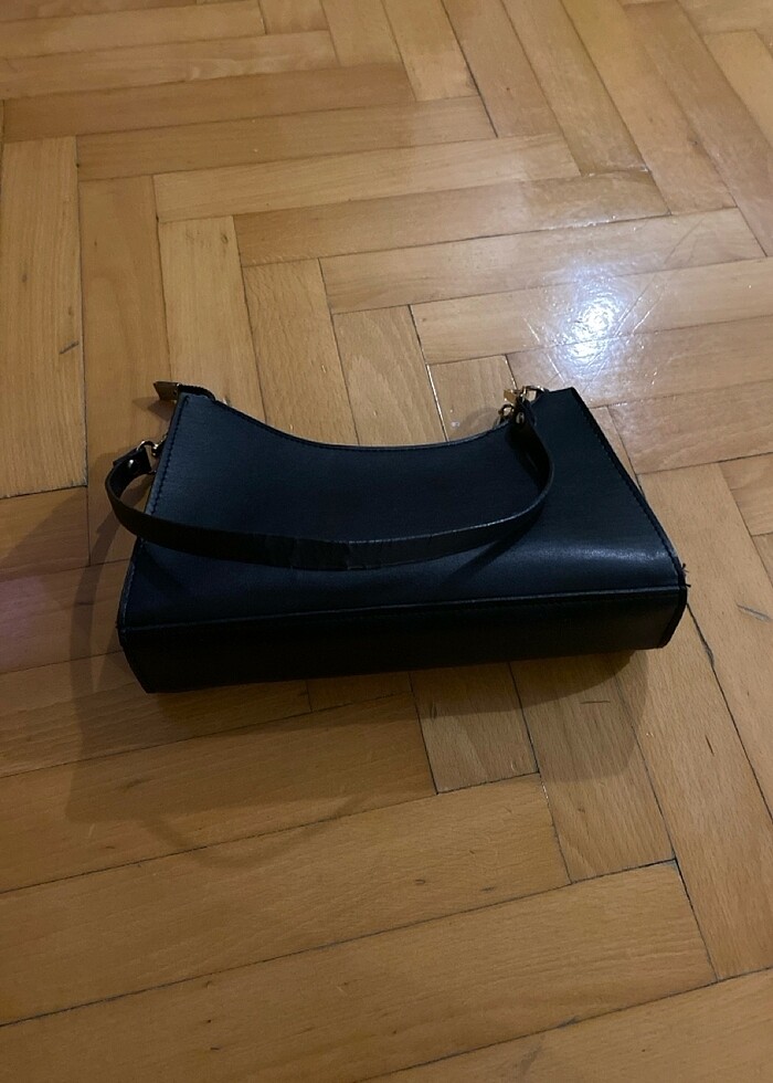 Az kullanılmış el çantası - Görsel 2