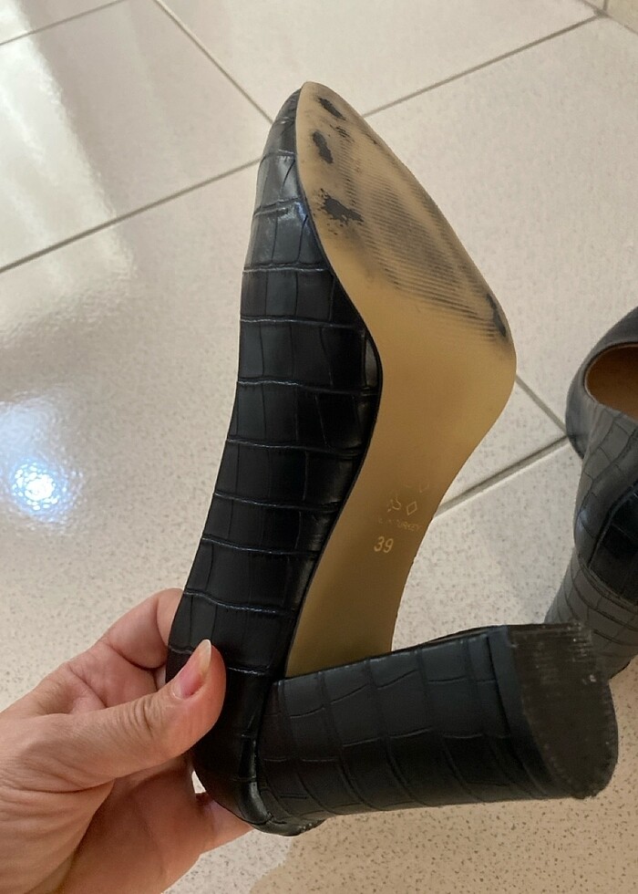 Yepyeni ayakkabı - Görsel 3