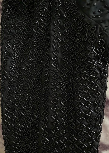 İşlemeli ve Boncuk Detaylı Siyah Uzun Abiye - Görsel 3