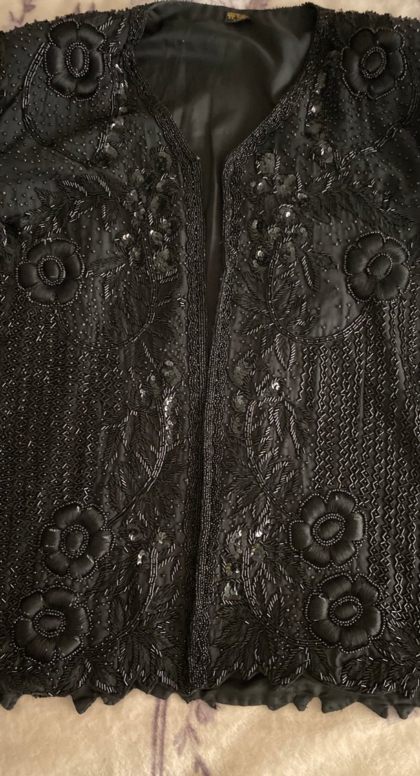 İşlemeli ve Boncuk Detaylı Siyah Uzun Abiye - Görsel 4