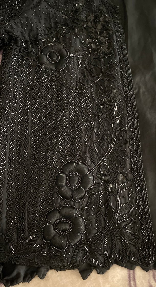 İşlemeli ve Boncuk Detaylı Siyah Uzun Abiye - Görsel 2