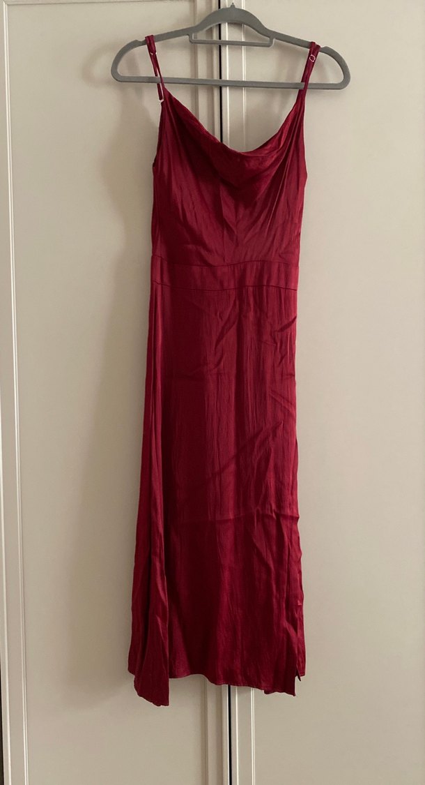 Bordo Keten Drapeli Uzun Elbise - Görsel 2