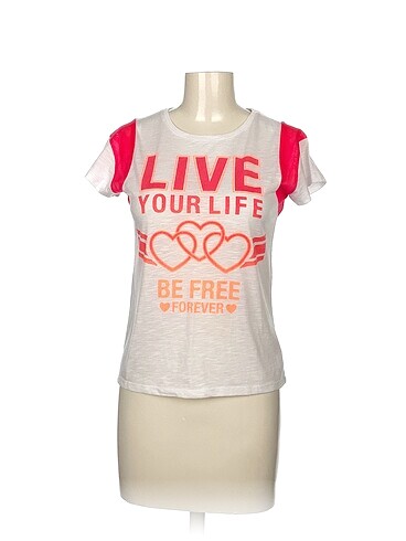 LC Waikiki T-shirt %70 İndirimli.