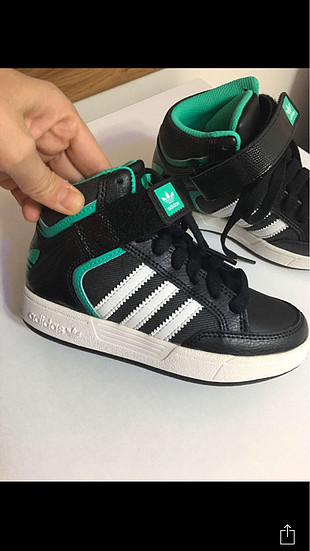 Adidas spor ayakkabı 