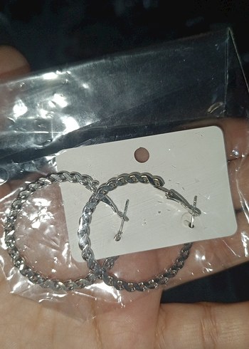 Zincir Detaylı Midi Kadın Küpeler - Görsel 3