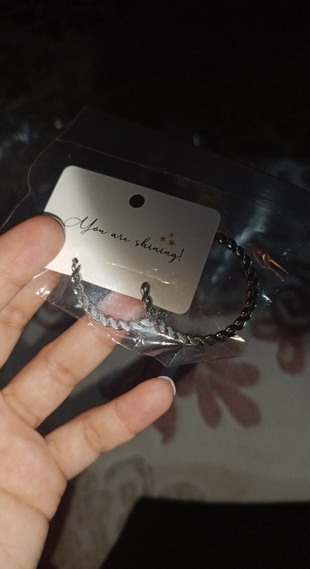 Zincir Detaylı Midi Kadın Küpeler - Görsel 2