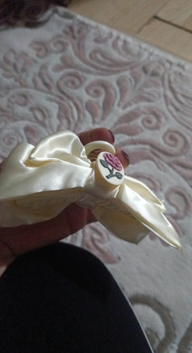 Parlak Beyaz Saten Fiyonk Saç Aksesuarı - Görsel 5