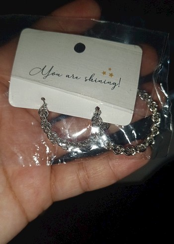 Zincir Detaylı Gold Midi Halka Küpe - Görsel 2