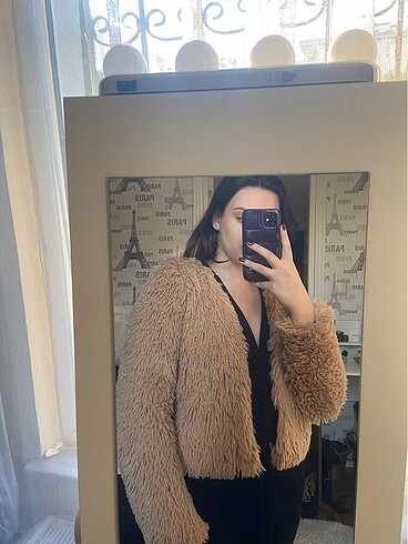 Bershka Krem kürk