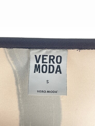 s Beden çeşitli Renk Vero Moda Bluz %70 İndirimli.