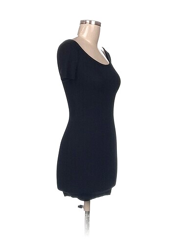 H&M H&M Mini Elbise %70 İndirimli.