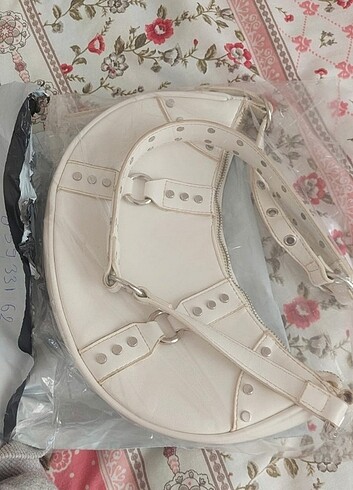 Stradivarius çanta 