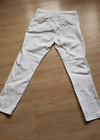 42 Beden Polo assn beyaz pantolon