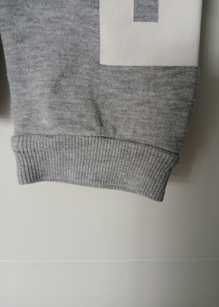 H&M 14 yaş sweatshirt  - Görsel 3