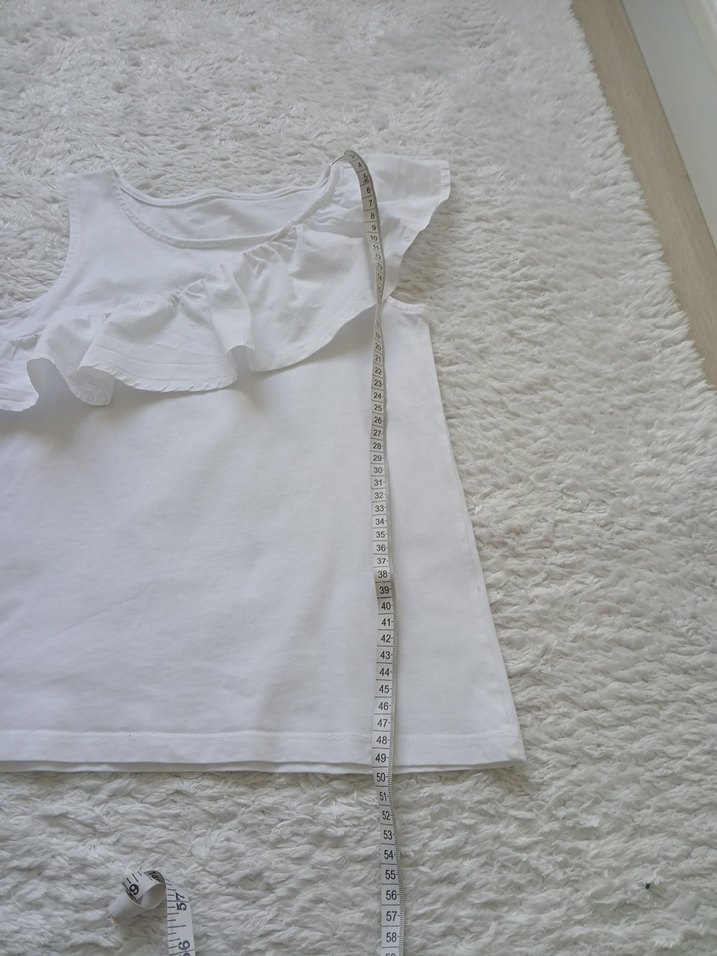 Kız Çocuk Beyaz Fırfırlı Kolsuz Bluz - Görsel 3