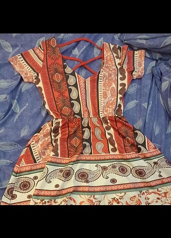 38 Beden çeşitli Renk Etnik desenli mini elbise