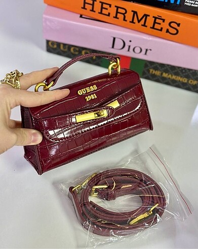 Guess enısa mini çanta