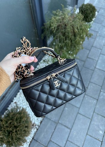 Chanel Zincir Detaylı Siyah Deri Kadın Çapraz Çanta
