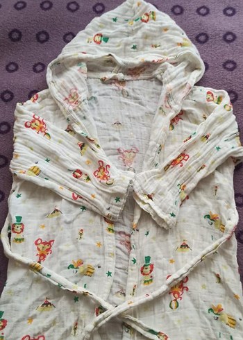 Kız Çocuk  Desenli Keten Bornoz - Görsel 2