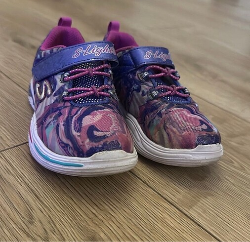 Skechers Işıklı kız çocuk spor ayakkabısı
