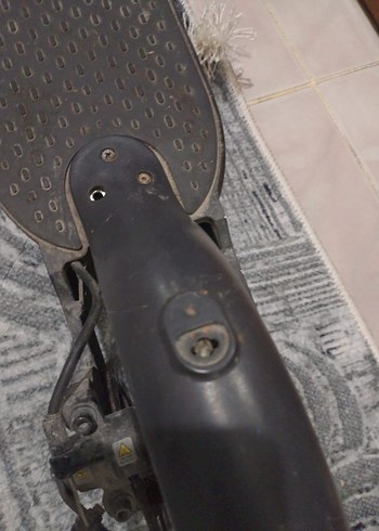 Siyah elektirikli Scooterı - Görsel 3