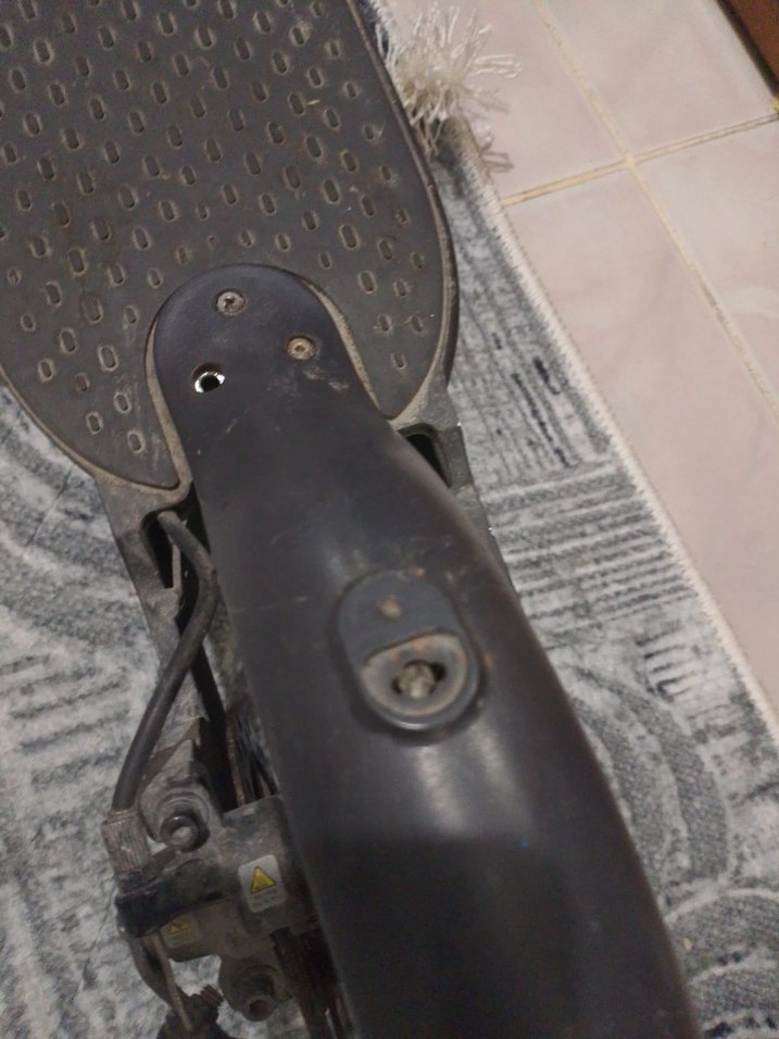 Siyah elektirikli Scooterı - Görsel 3