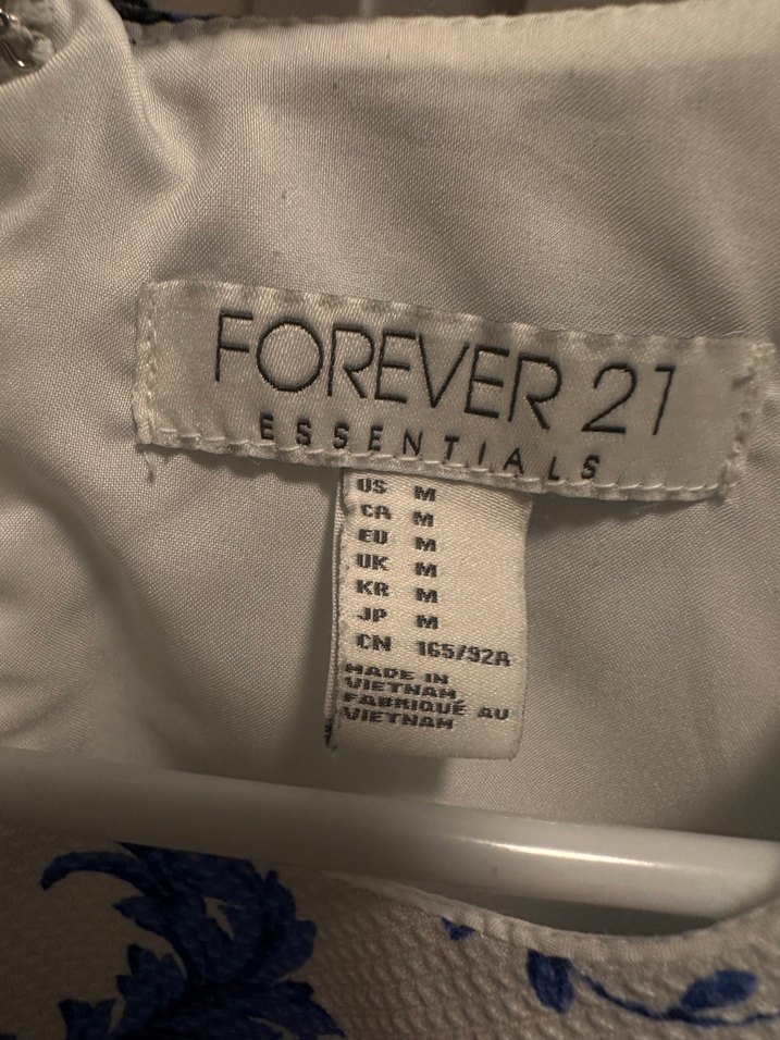 Mavi Çiçek Desenli Dantelli Kolsuz Bluz - Görsel 4