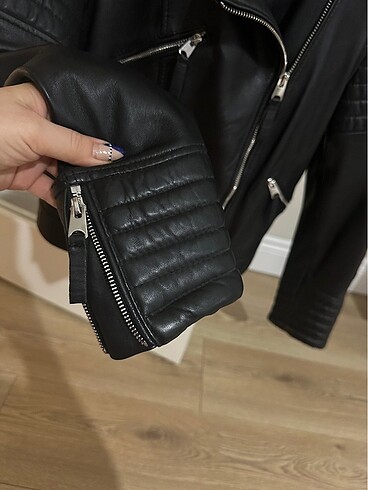 l Beden Zara Suni Deri Biker Ceket